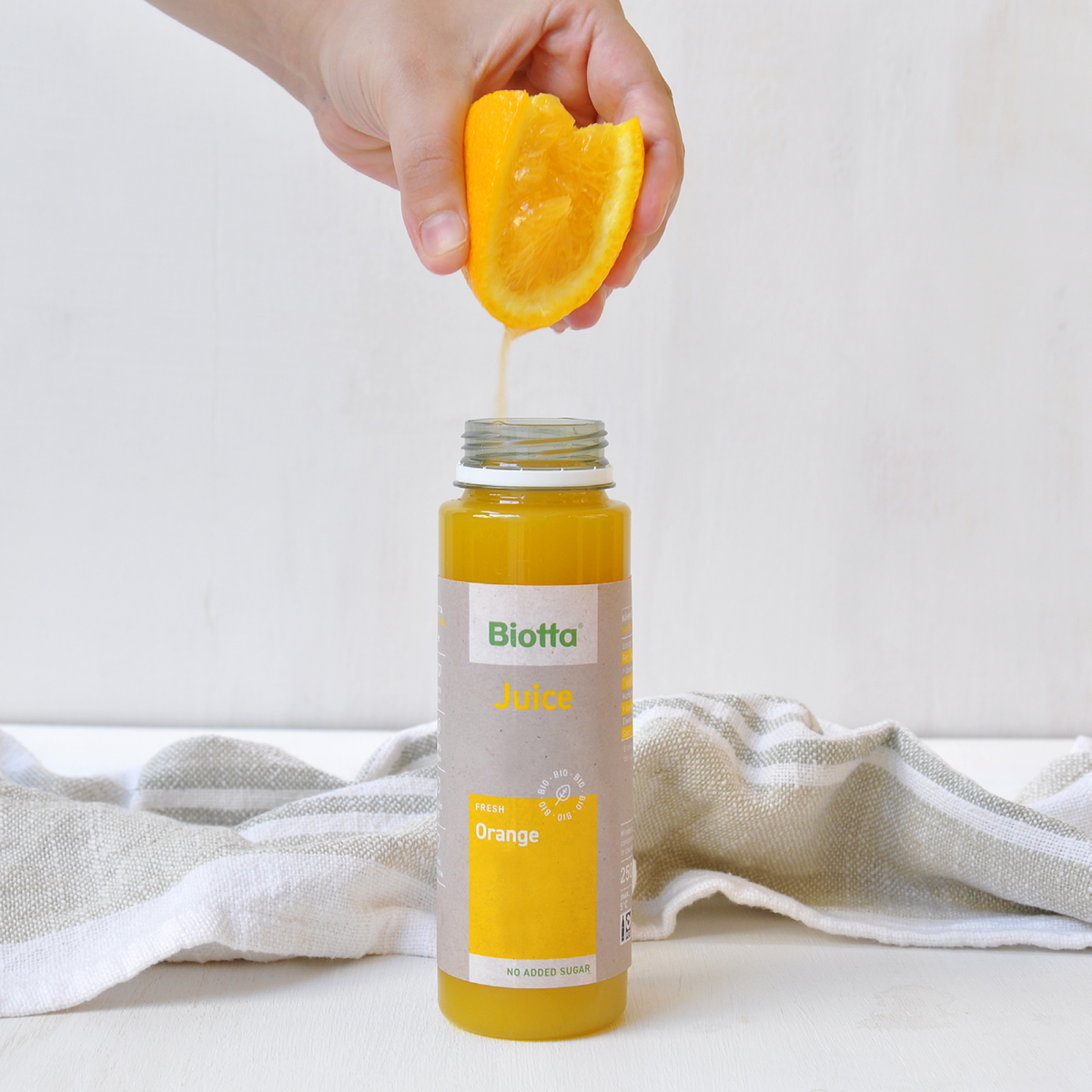 Biotta Juice Orange – Bio-Smoothie – Bild 2 von 2